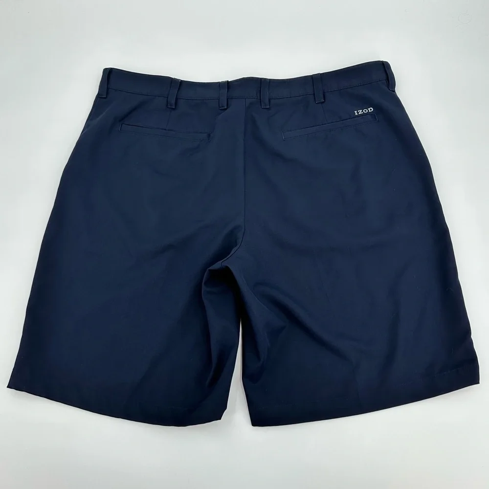 Izod Golf Men’s Navy Shorts w/Non-Slip Waist Band Size 40